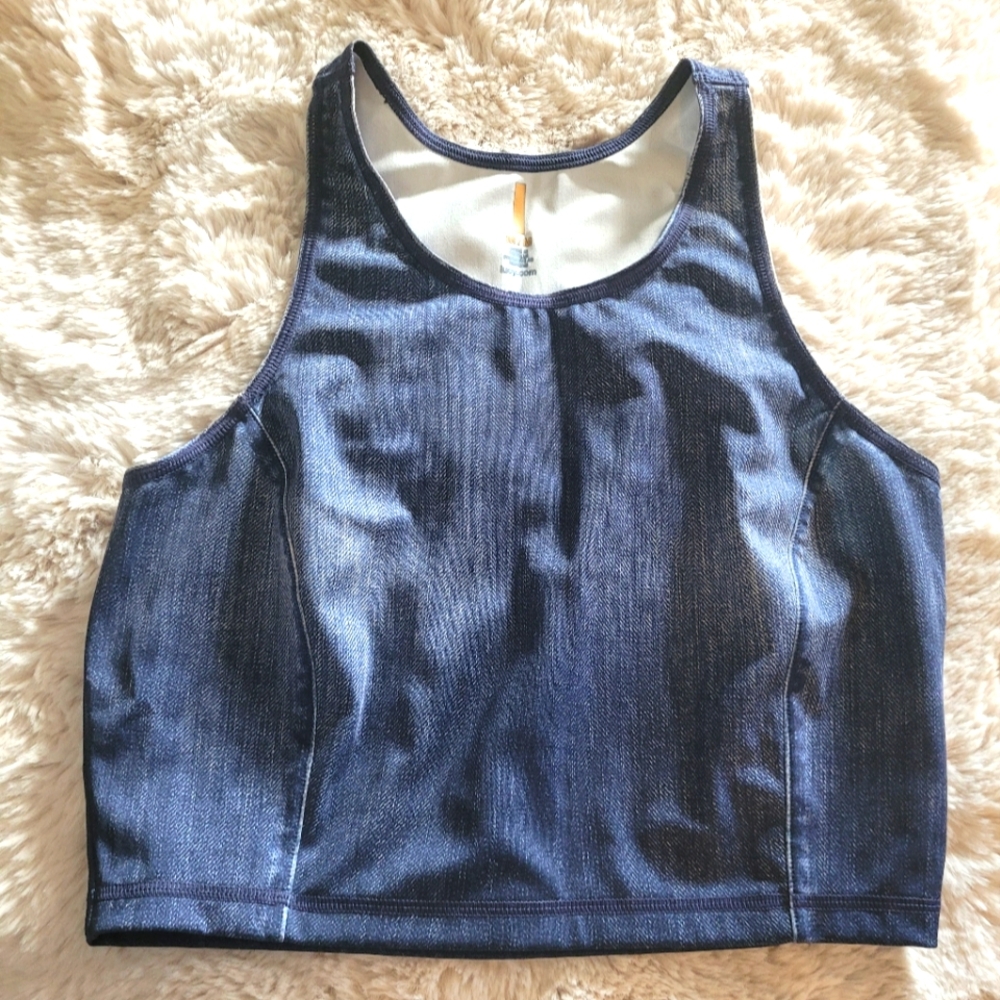 LUCY crop tank size M